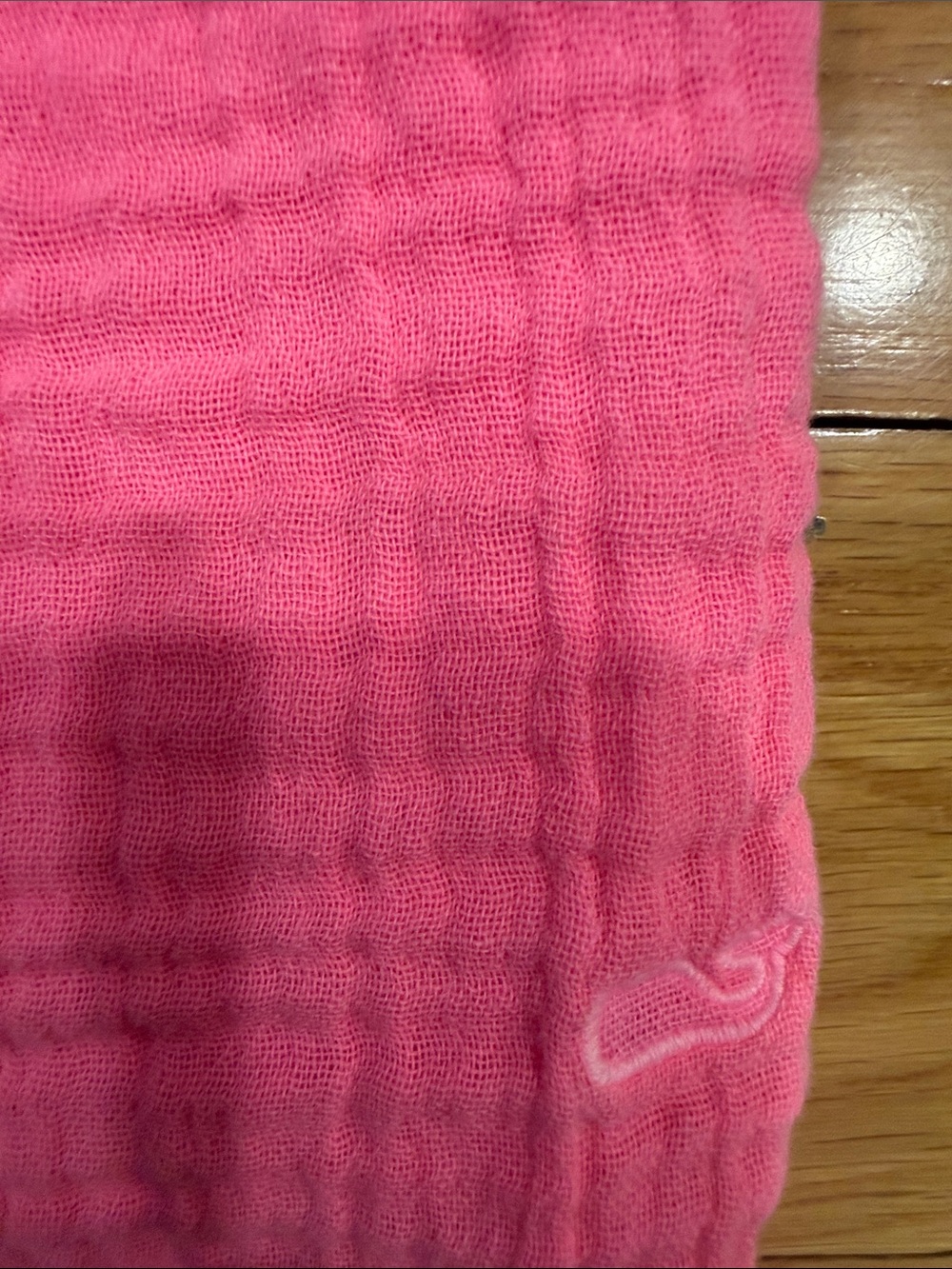 Vineyard vine pink dress with tassels size medium. - Picture 6 of 7